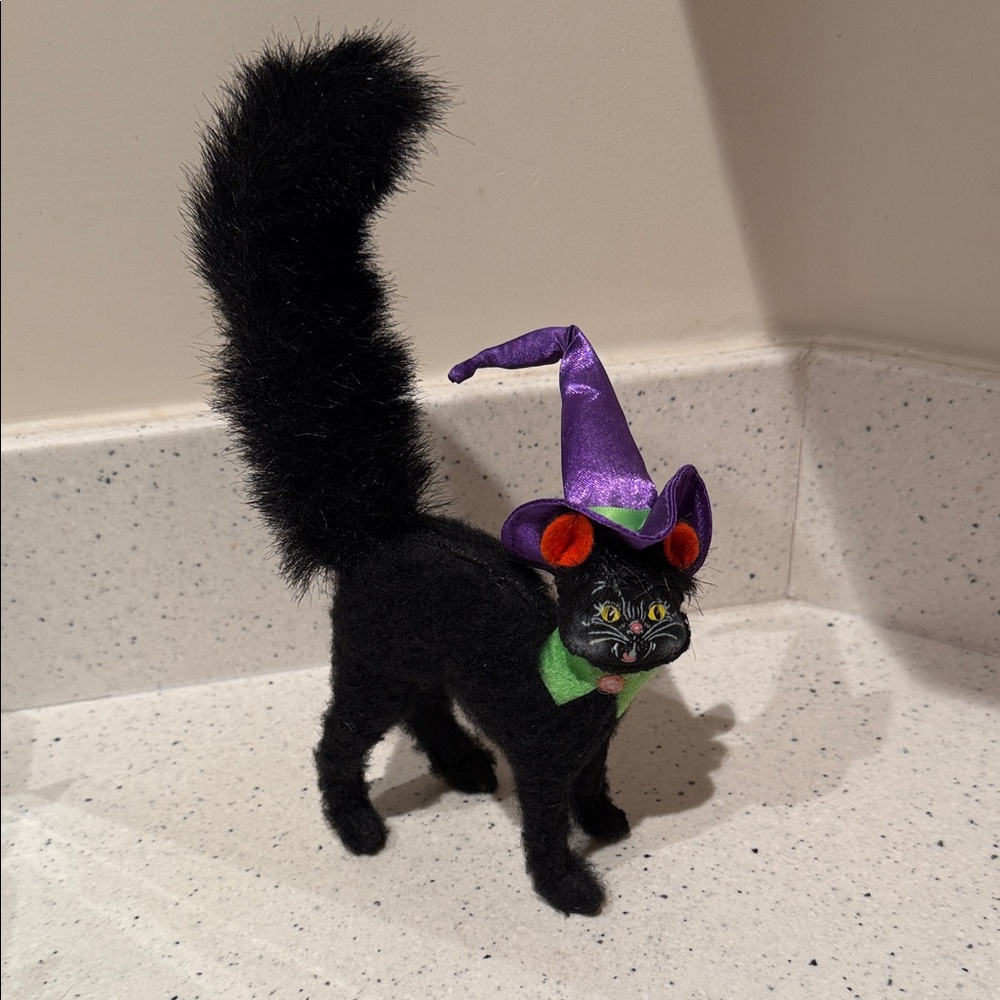 Annalee “Scaredy Cat” 9in. 2010 - Halloween Decor